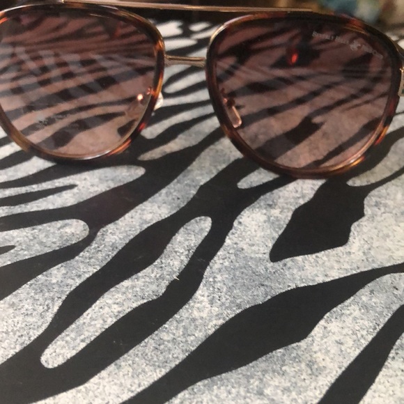 Beverly Hills Polo Club Tortoise Shell Sunglasses - Picture 3 of 16